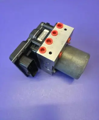 Audi A4 S4 B8 8K ABS Pump 0265239452 8K0614517GT 8K0907379CN
