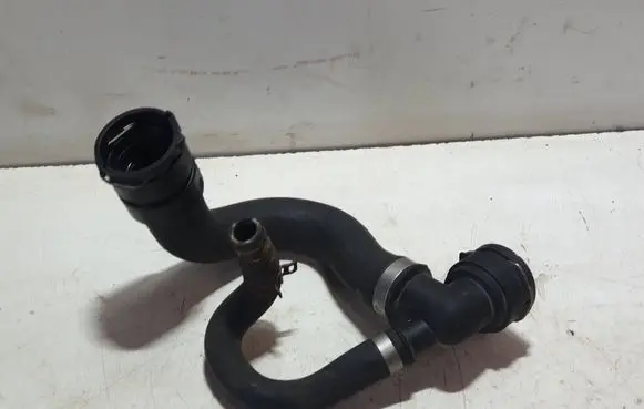 Volvo XC70 Engine coolant pipe/hose 6G918286PD
