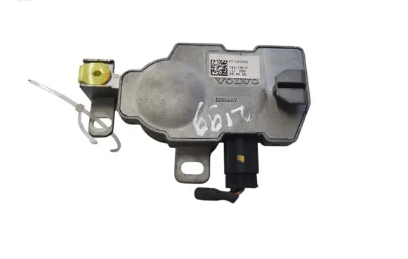 Volvo V50 Steering wheel lock P31202262