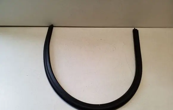 Jeep Renegade Engine compartment rubber 