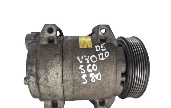 Volvo V70 Air conditioning (A/C) compressor (pump) 8708581
