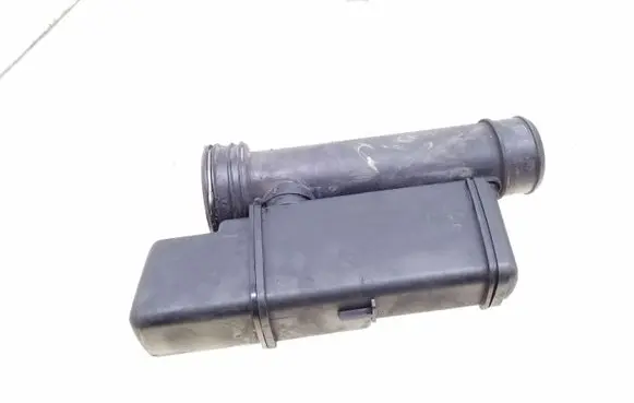 Mercedes-Benz E W211 Intake resonator A2115280308