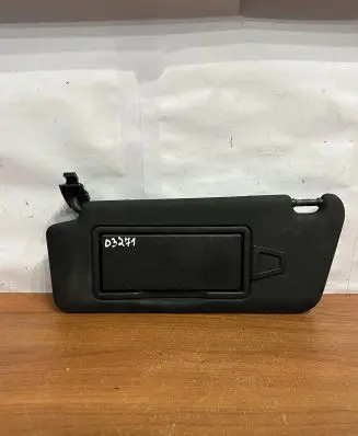 Mercedes-Benz 207 310 Sun visor 1742950 D3271