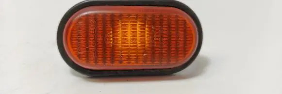 Renault 19 Front fender indicator light