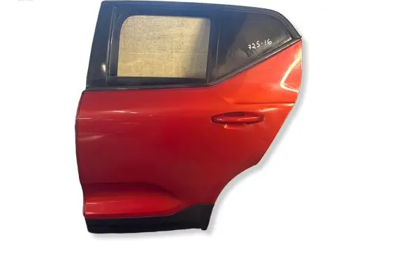 Volvo XC40 Rear door 