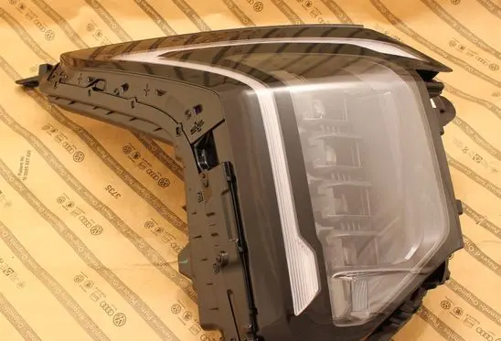 KIA Sportage Headlight/headlamp 92102R2650