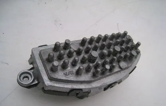 Renault Megane IV Heater blower motor/fan resistor T954061B 271507400R