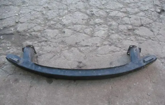 Volkswagen PASSAT B5 Front bumper cross member
