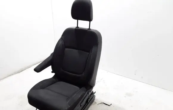 Renault Trafic III (X82) Front driver seat 