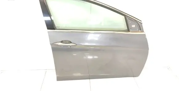 Hyundai i40 Front door