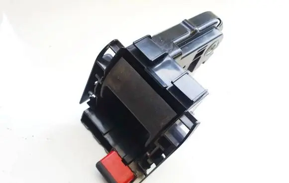Chevrolet Captiva Seat back rest lock catch 126490c13 128002l