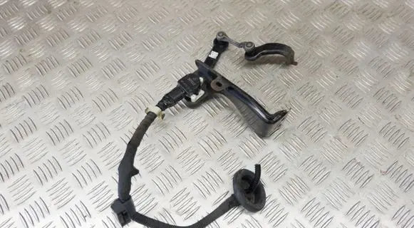 Toyota Prius+ (ZVW40) Rear air suspension level height sensor 8940712030