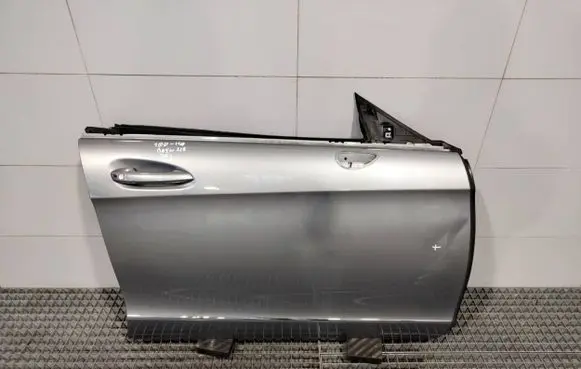 Mercedes-Benz CLS C218 X218 Door (2 Door Coupe) 