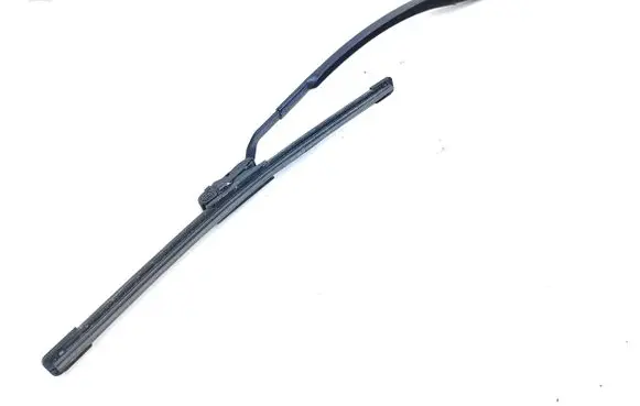 Front wiper blade arm