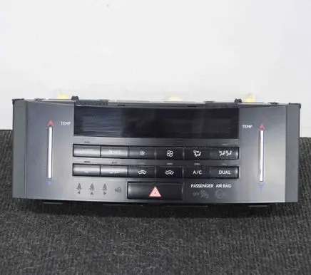 Lexus IS III XE30 Interior fan control switch 5590053240
