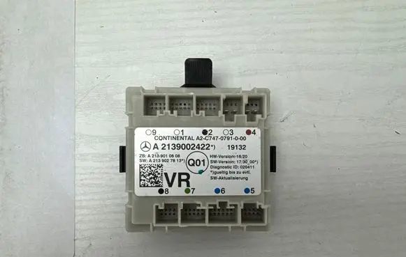 Mercedes-Benz E W213 Door control unit/module A2139002422 A2139010608