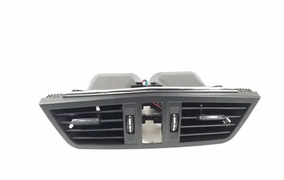 Mercedes-Benz E A207 Dash center air vent grill A2078300054