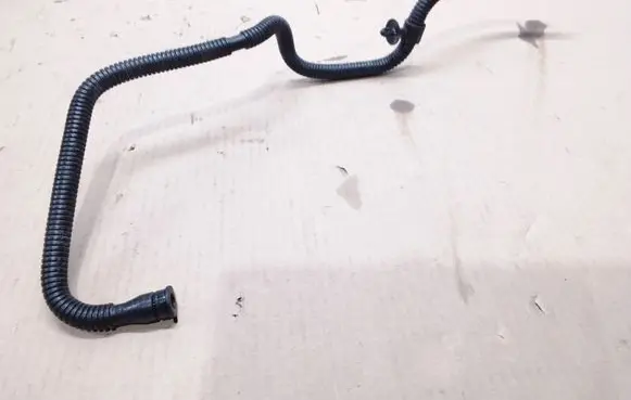 Volkswagen Golf VI Breather/breather pipe/hose 