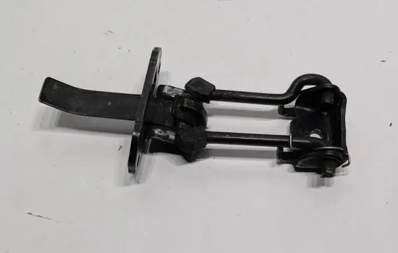 Volkswagen Caddy Rear door check strap stopper 2K5827793