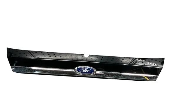 Ford Fiesta Trunk door license plate light bar 8A61A43404DE