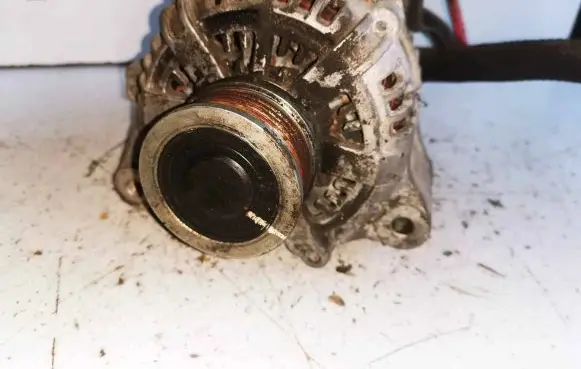 KIA Carens I Generator/alternator JA1708IR 170513