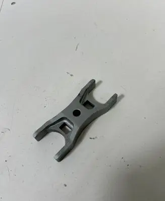 Toyota C-HR I Fuel Injector clamp holder 