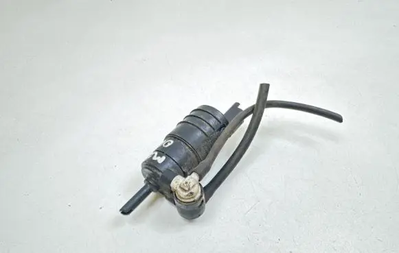 Renault Megane I Windscreen/windshield washer pump 8200213041 7700430702