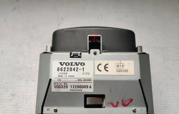 Volvo S70 V70 V70 XC Screen/display/small screen 86220421 12200089A
