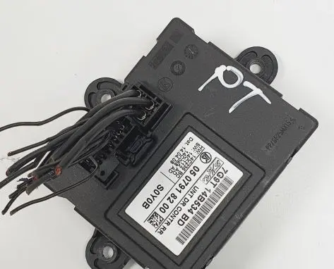 Jaguar XF X250 Door control unit/module 7G9T-14B534-BD