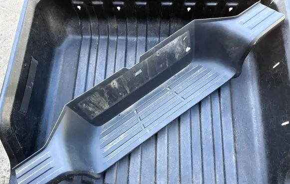 Rear bumper lower part trim