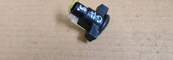 Mazda 6 Interior temperature sensor K7570TA01
