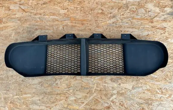 Maserati Grecale Intercooler air guide/duct channel 670157174