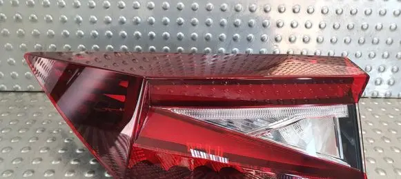 Skoda Enyaq iV Rear/tail lights 5LA945207