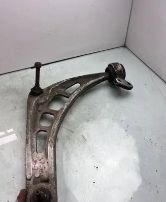 BMW 3 E46 Front lower control arm/wishbone 4323