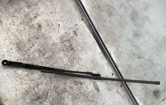 Citroen C4 Grand Picasso Windshield/front glass wiper blade 9684103780