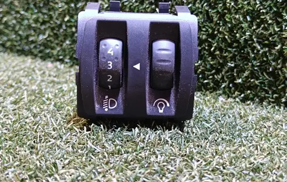 Fiat Talento Headlight level height control switch 251900567R