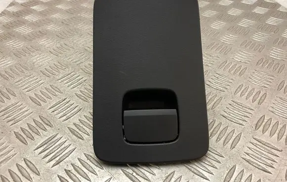 Volvo XC90 Glove box 31366376