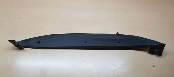 Porsche Macan (95B) Fender end trim 95B854777