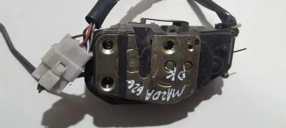 Mazda 626 Front door lock