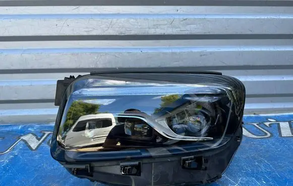Headlight/headlamp
