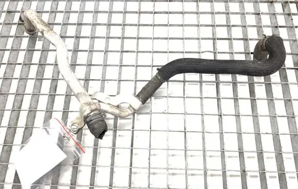 Audi Q8 Engine coolant pipe/hose 059121075FH