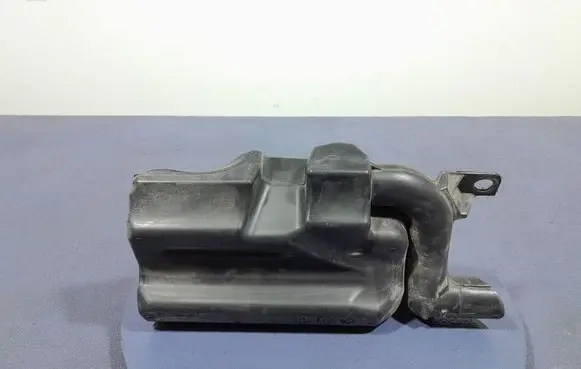 Mazda 3 III Intake resonator PEAR13195