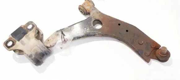 Ford Focus Front lower control arm/wishbone