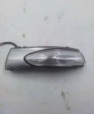 Hyundai Santa Fe Mirror indicator light 34957