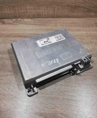 Renault 19 Engine control unit/module ECU 7700731802 S100811102F