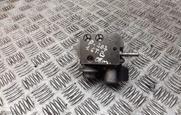 Peugeot 207 Fuel injection high pressure pump 5734368002 AEH261899