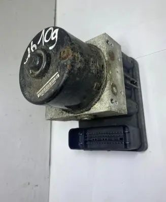 Volkswagen Golf IV ABS Pump 1C0907379E 1J0614517E 02060009