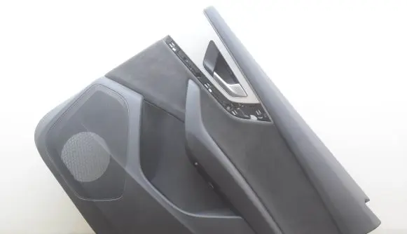 Audi Q7 4M Rear door card panel trim 4M0868068B
