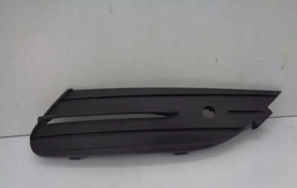 Renault Espace V (RFC) Front bumper lower grill 622568681R
