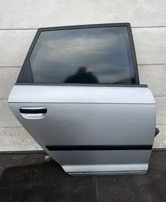 Audi A3 S3 A3 Sportback 8P Rear door